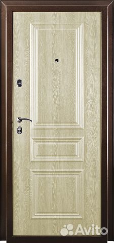 Входные новые металлические двери