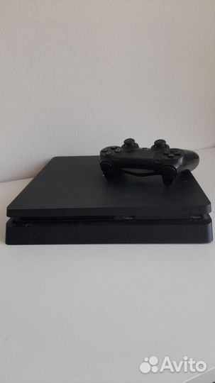 Sony playstation 4 slim 1tb + 2 геймпада
