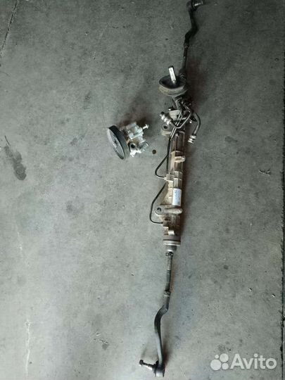 Рулевая рейка + насос гур на LADA largus