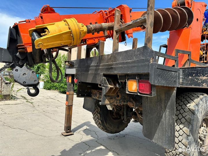 Бурильно-крановая машина КАМАЗ БКМ-516 (Шасси КАМАЗ-43260С), 2005