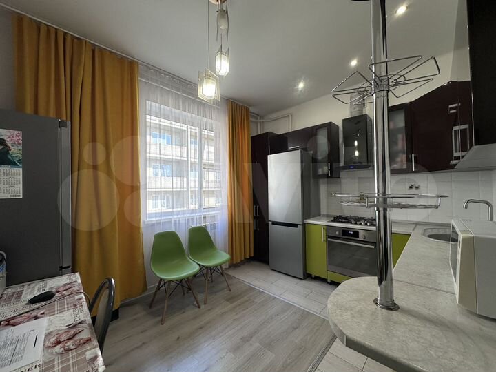 2-к. квартира, 57,3 м², 3/4 эт.