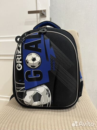Школьный рюкзак grizzly