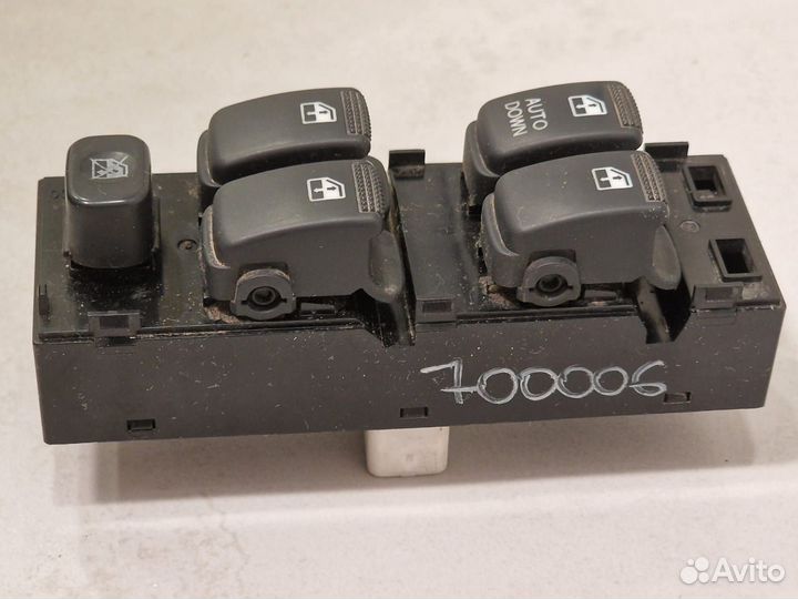 Блок стеклоподъёмников Hyundai Getz