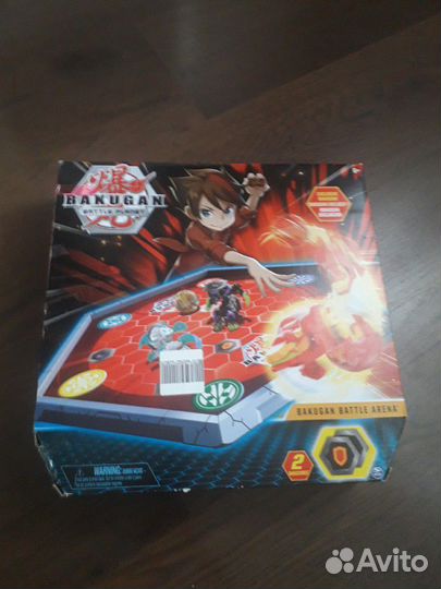 Игровой набор Bakugan с ареной и фигуркой-трансфор