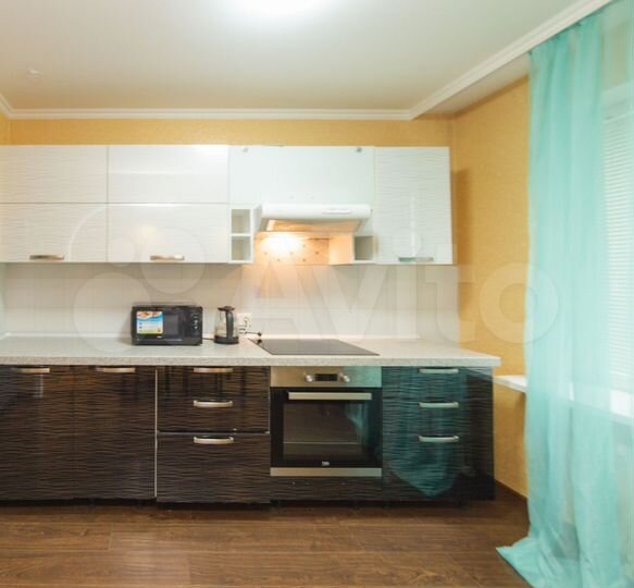 3-к. квартира, 70 м², 1/9 эт.
