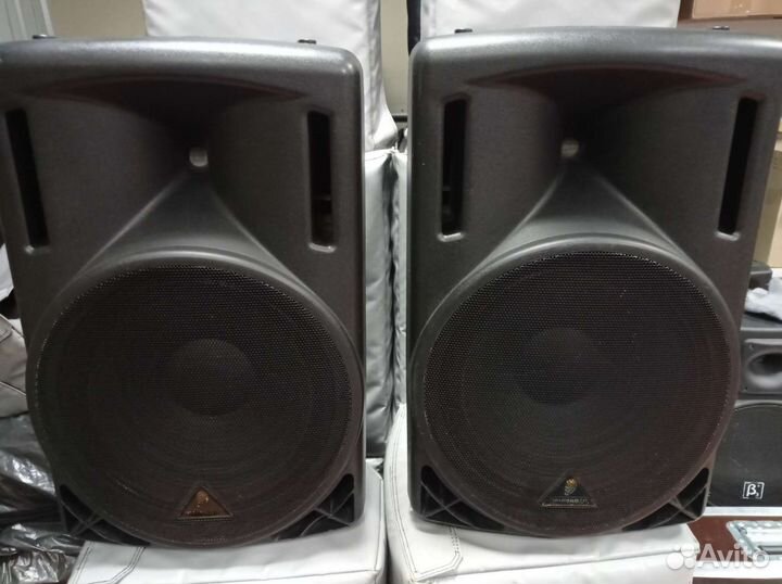 Активные колонки behringer b215a