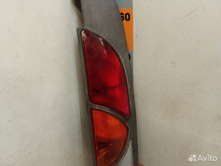 Фонарь задний правый Renault Kangoo 1 1.2 2000