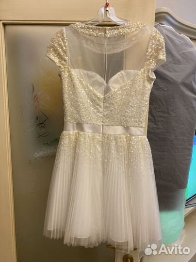 Платье sherri hill