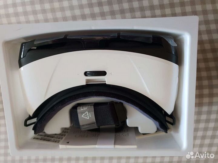Очки вирт.реальности samsung gear vr
