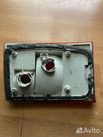 Фонарь задний правый ауди 100 с4