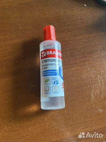 Канцелярский клей