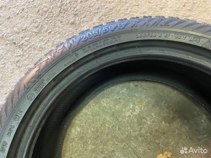 Gislaved Nord Frost 200 205/50 R17 93T