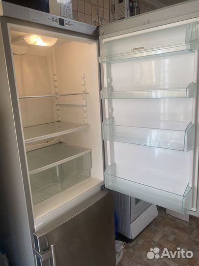 Холодильник liebherr