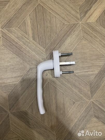 Ручки оконные