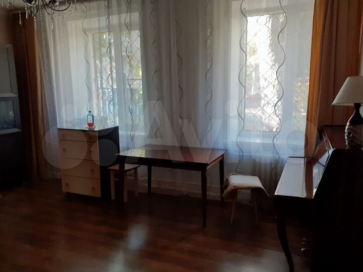 Комната 20 м² в 3-к., 1/2 эт.