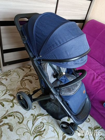 Коляска прогулочная Babyzz B100