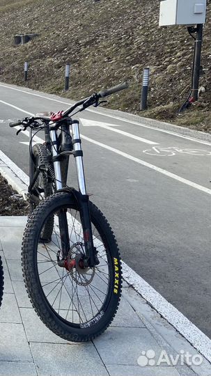 Specialized big hit 2