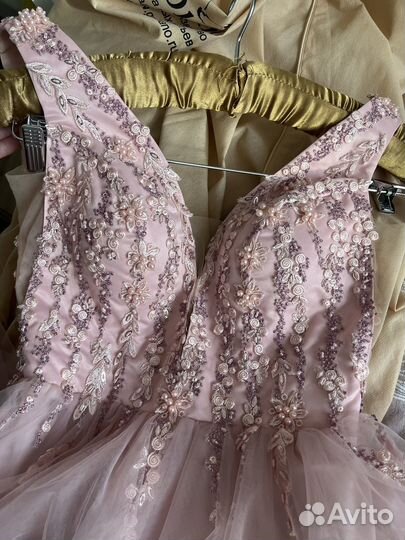 Вечернее платье на выпускной 42 44 в пол