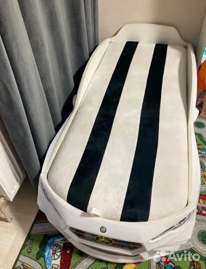 Кровать машина с подсветкой