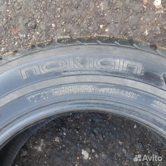 Nokian Tyres Hakkapeliitta 5 215/60 R16