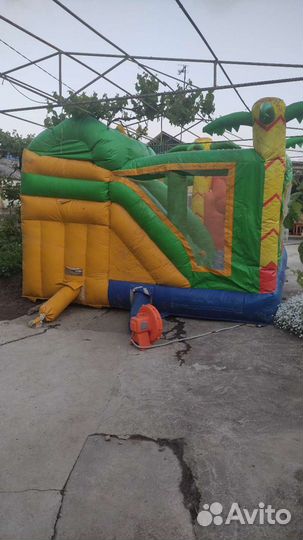 Надувной батут бу