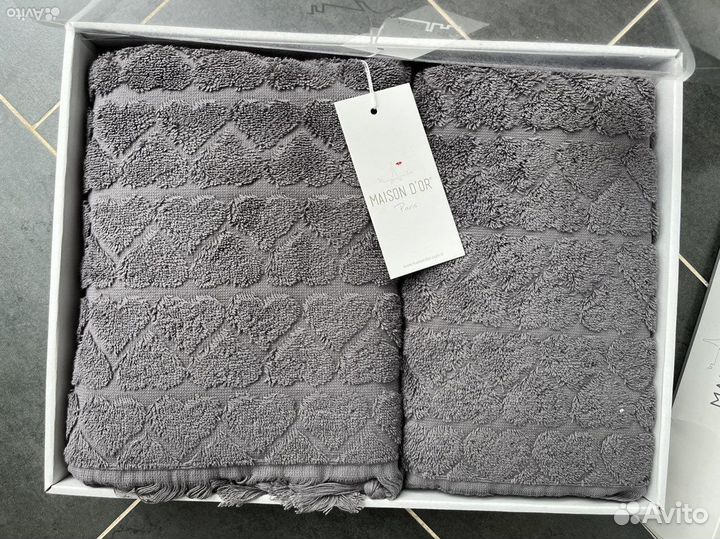 Полотенца Maison D'Or новые