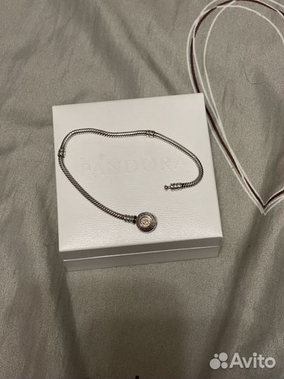 Браслет и шармы Pandora