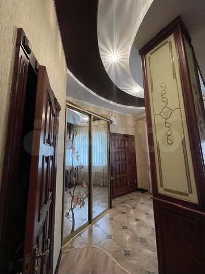 Дом 236 м² на участке 10 сот.