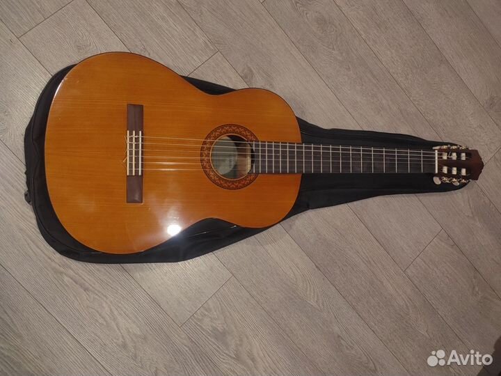 Гитара yamaha c40