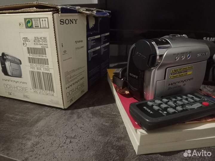 Видеокамера sony DCR-HC36E
