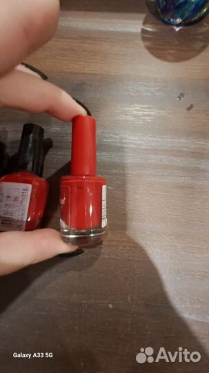 Лак для ногтей бу