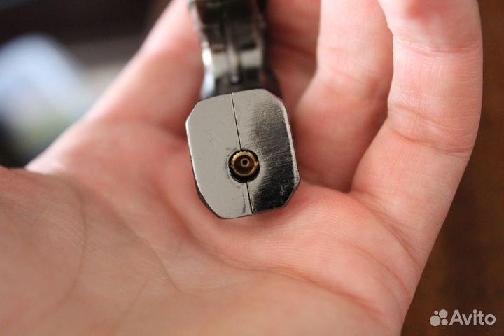 Зажигалка газовая заправляющаяся