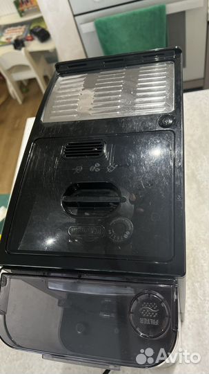 Кофемашина delonghi