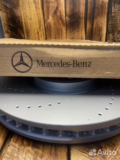 Тормозной диск Mercedes Benz A4634210500
