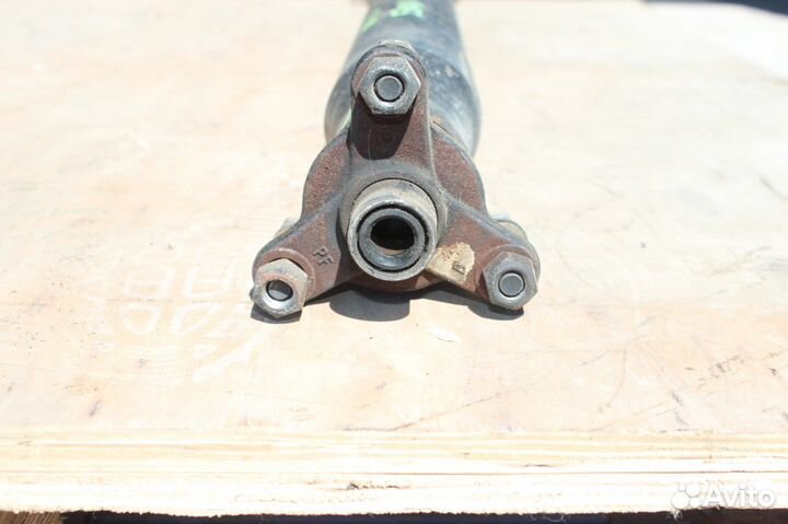 Карданный вал задний на Mercedes S320 W140