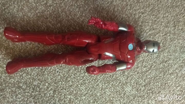 Игрушка железный человек