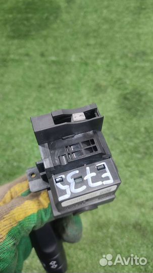 Подрулевой переключатель поворотов Land Rover Fre