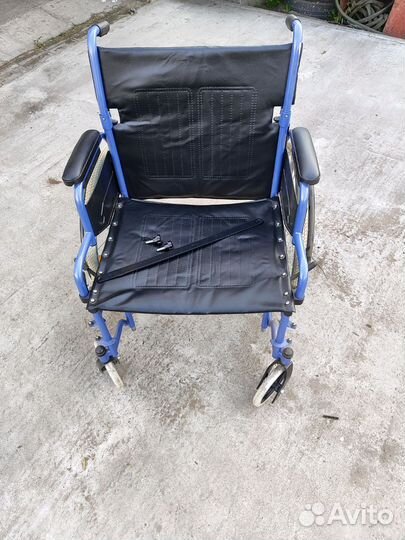 Инвалидная коляска новая