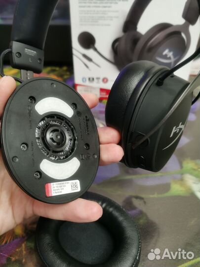 Hyperx cloud mix 2 штуки на доставку Максиму