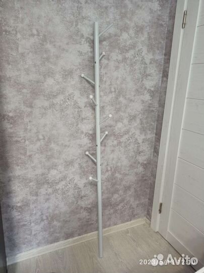 Вешалка напольная