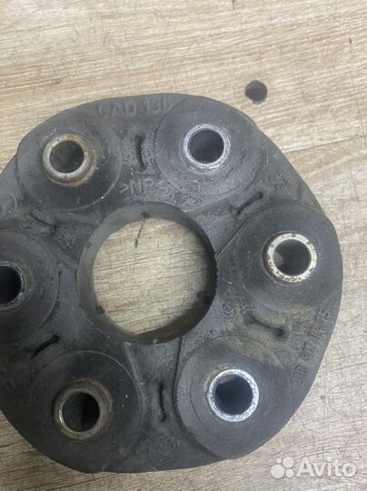 Муфта карданная Мерседес w209