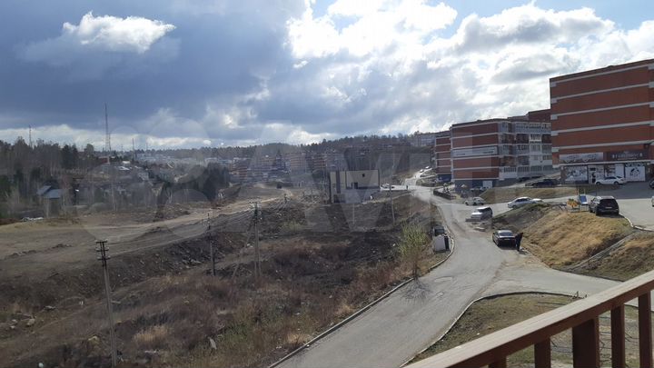 2-к. квартира, 65 м², 2/5 эт.