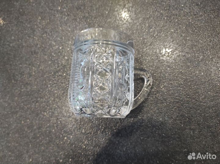Кружка хрустальная