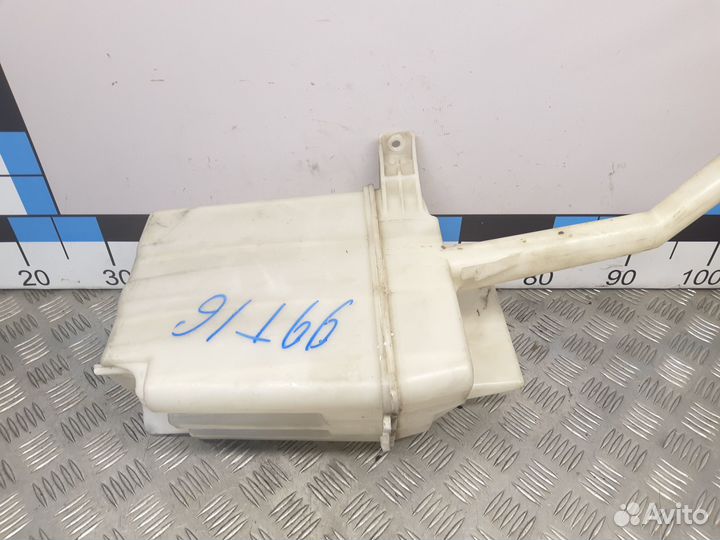 Б/У Бачок омывателя лобового стекла