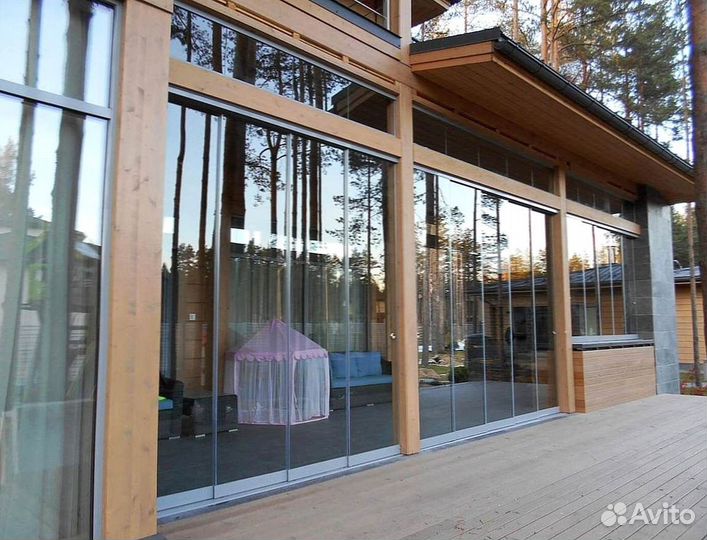 Безрамное и панорамное остекление