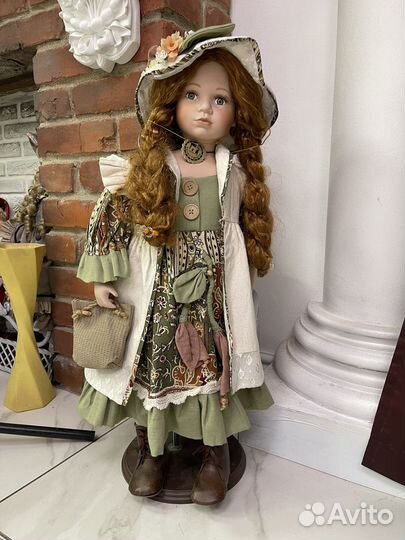 Кукла фарфоровая винтаж