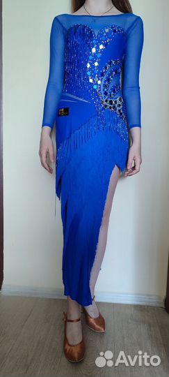 Платье для бальных танцев