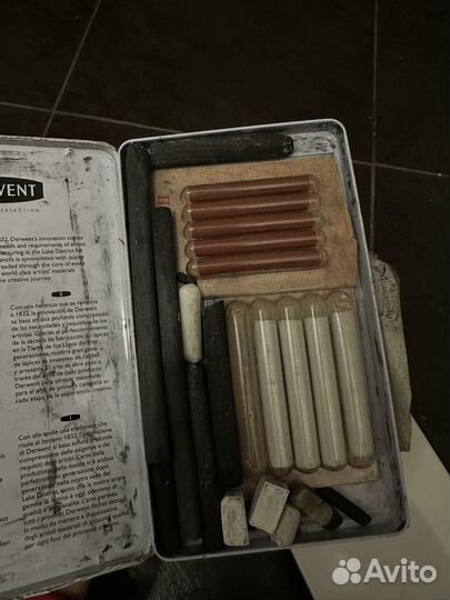 Уголь художественный