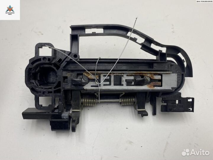 Ручка наружная передняя правая Audi A6 4F/C6 2006