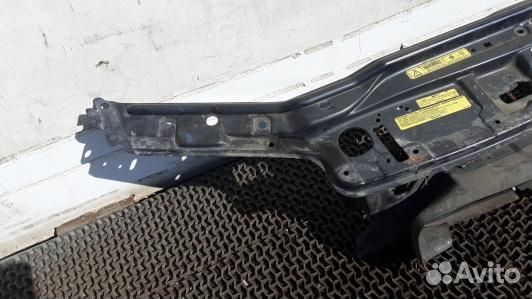 Передняя панель крепления облицовки (телевизор) vo